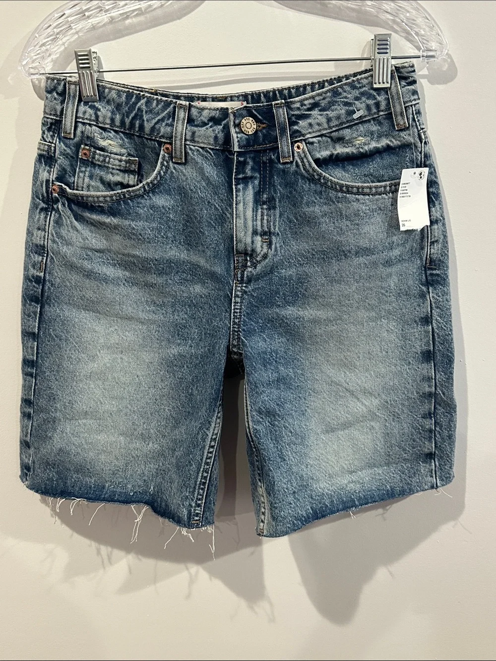 BDG Tori Mid Rise Cutoff Jort Size 26